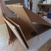 les vis sont sorties de leur trou par arrachement