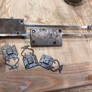 Récupérés comme un sou neuf à la lessive de soude