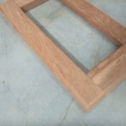 2 ème ouvrage : détail peu visible des moulures réalisées à la toupie