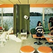 Intérieur space age 1970 http://www.voicesofeastanglia.com/