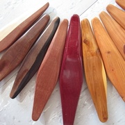 Bouleau + ??, Ipé, Ébéne ??, ??, Amarante, Genévrier, Cèdre, Pêcher, Pêcher