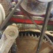 Photo 2 - Ressort pour tension chaîne d'entrainement