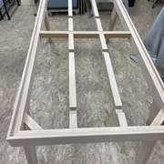 Le cadre et les pieds