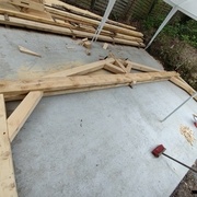 Prêt pour le pointage des tenons pour effectuer la tire.