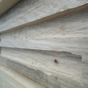 La zone peu propre est dûe à mon excés d'entrain au ciseau pour dégrossir l'entaille...