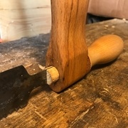 La poignée en robinier