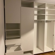 Pose et ajustement des tiroirs