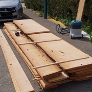 Livraison, 1.5 m3 de douglas en 4m de long, ça fait beacoup...