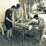 L'équipe de fabrication du kart