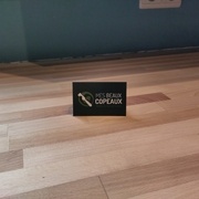 Ma carte de visite sur le plan de travail terminé.