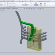 Découpe de l'accoudoir par devant