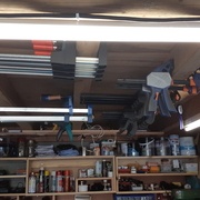 Je n'ai pas encore de rack a serre joint alors j'improvise