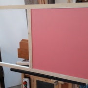 L'arrière avec un panneau de CP installé.