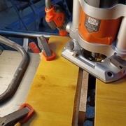 Avec l'age, la vue diminue. Il faut sortir un gros éclairage d'appoint