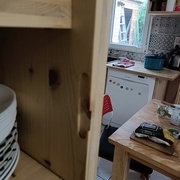 Encoche pour les paumelles qu'on n'a jamais utilisé