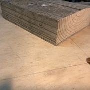 Méthode plus rapide pour vérifier la planéité, poser la pièce sur une surface plane.