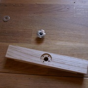 Incrustation de l'écrou à frapper