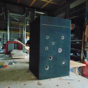 quelques trous pour diffusion de lumière