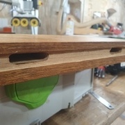 Detail de la rainure (5mm) et de la mortaise (~8cm)