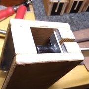 Plaquette de maintient partie valet