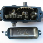 Regraissage de ma part (il doit au moins y avoir un petit surplus de graisse)