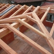 fig 5 chevronnage en noue par "noulets"   http://charpente31.skyrock.com