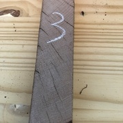 N°3 : densité 710, je pense a du chêne