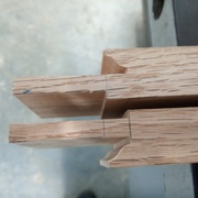 en haut ce que'il ne faut pas faire, en bas ce qu'il faut faire.