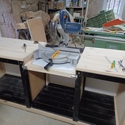 La scie en position de travail