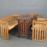 Ensemble sécession viennoise style-Adolf-Loos 1910  http://www.designaddict.com/buy-and-sell/Furniture/lounge-easy-chairs/suite-bench-pair-chairs-table-c-1910-style-Adolf-Loos-4
