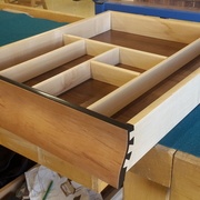 Le tiroir pas encore collé