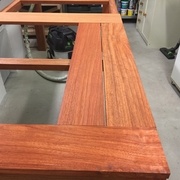 Début de l'assemblage du plateau...