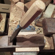 Attaque de la semelle au ciseau