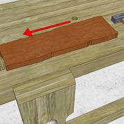 1/ mise en place de la pièce à corroyer face à la griffe