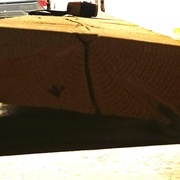 Solive fendue et complètement voilée (l'autre extrémité est horizontale)