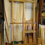 La presse étagère à nue