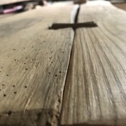 Bon les papillons, j’avoue ce n’est pas simple, et les essais ont été pitoyables… Les miens ne ressemblent àrien et il y en a un qui est plus là pour la déco que pour bloquer quoi que ce soit.