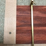 Premier trait de plus près :-)