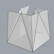 Les faces fictives de la pyramide basse