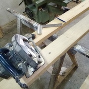 je débite mon bois a la scie circulaire