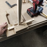 Gabarit de fortune pour percer les barreaux en leur centre (tourillon 8mm)