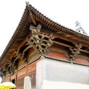 Charpente en technique traditionnelle du Dougong  https://www.pinterest.fr