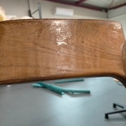 Chaise pendant poncage