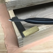 Tracé à la petite équerre et au couteau