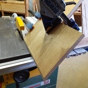 Plan B à la scie avec un montage pour l'angle aigu : raté !