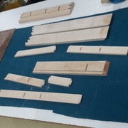 mouillage et ponçage de tous les bouts avant de passer le fond dur