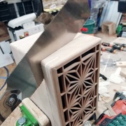 ouverture boite à la main : le moment de transpiration.