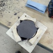 hexagone sur la plaque carré