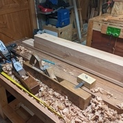 Corroyage aux rabots manuels