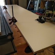 Usinage des rainures pour les fonds en 8 à la défonceuse